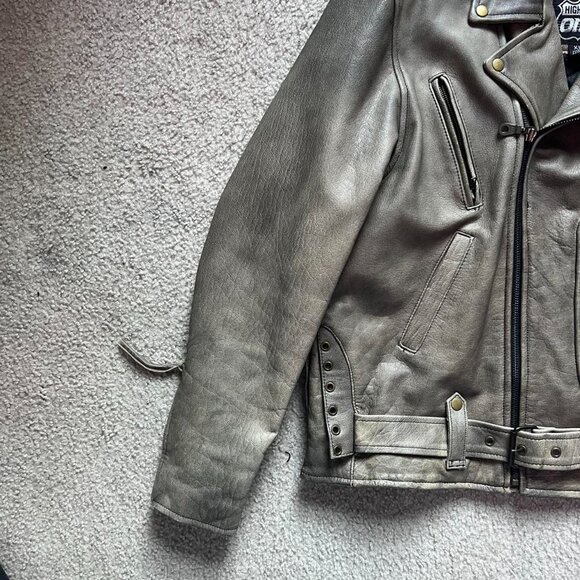 Leather Jacket - Picture 4 of 6